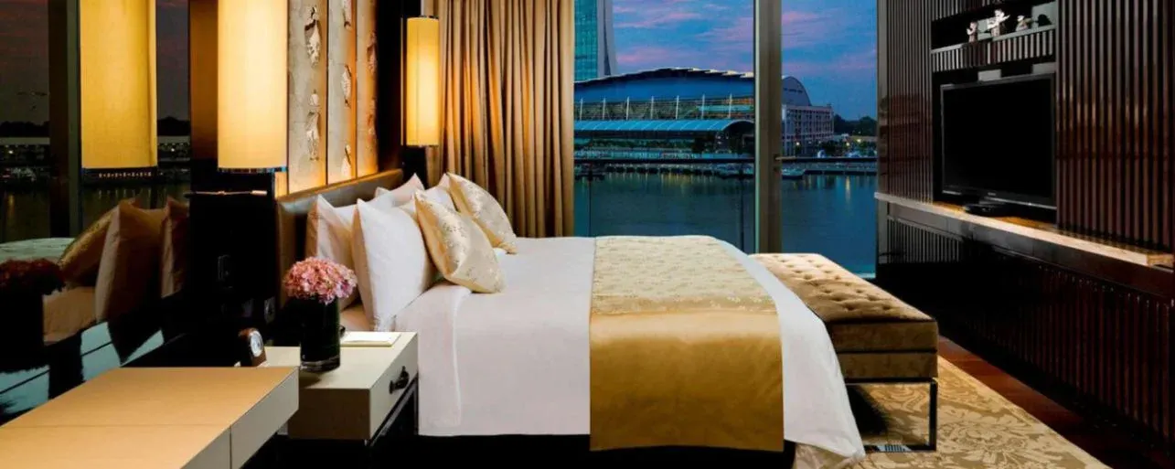 The Fullerton Bay Hotel-1